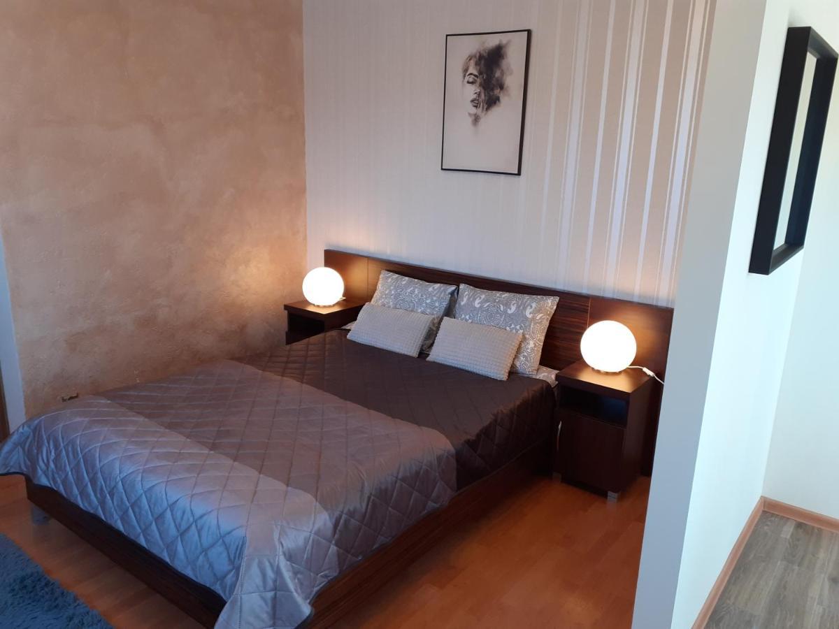 Bed and Breakfast Marmonoli Ustka Esterno foto