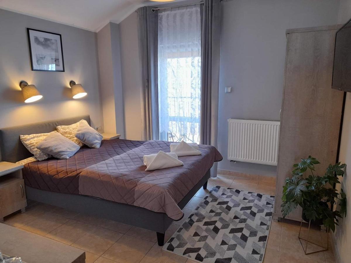 Bed and Breakfast Marmonoli Ustka Esterno foto