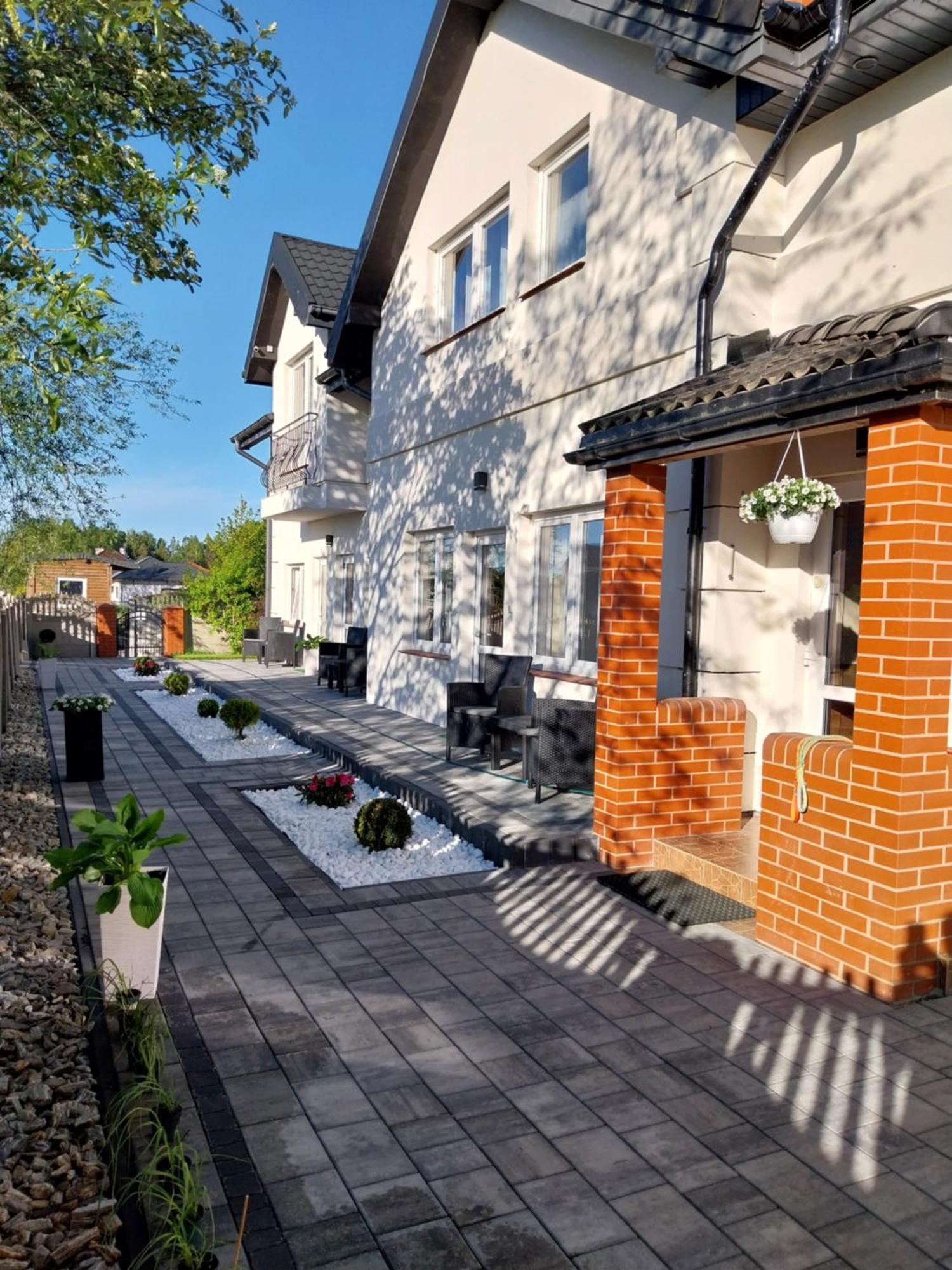 Bed and Breakfast Marmonoli Ustka Esterno foto