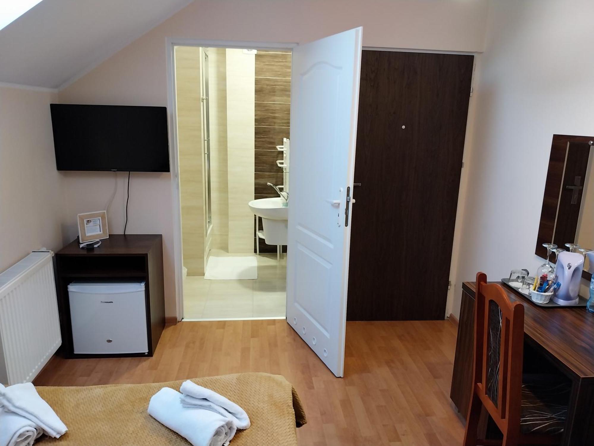 Bed and Breakfast Marmonoli Ustka Esterno foto