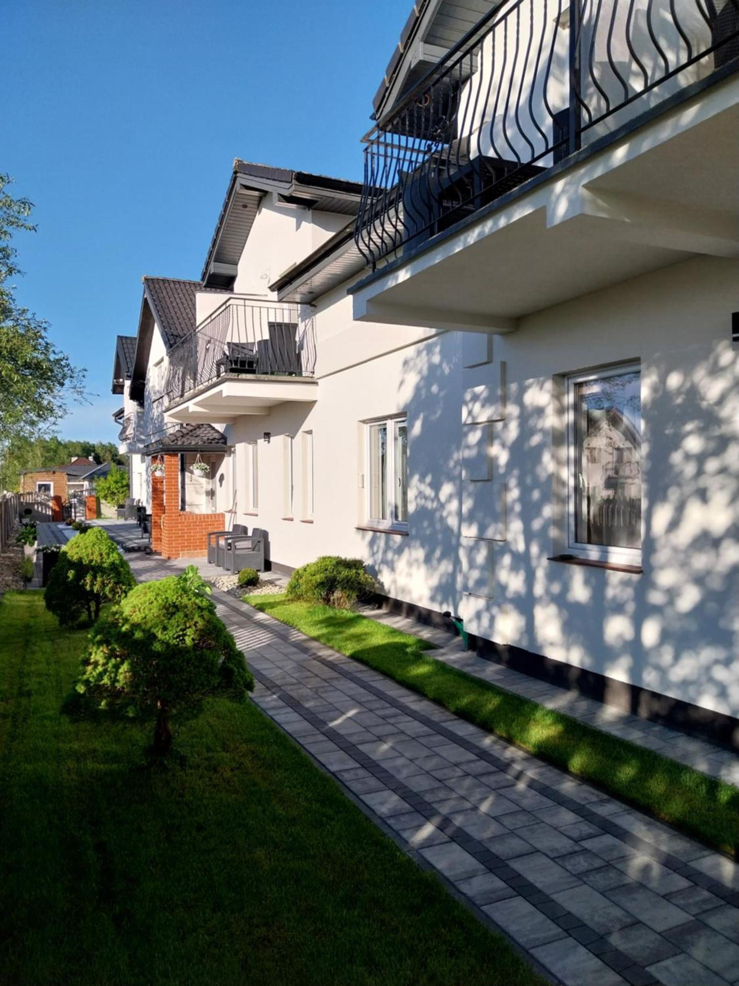 Bed and Breakfast Marmonoli Ustka Esterno foto
