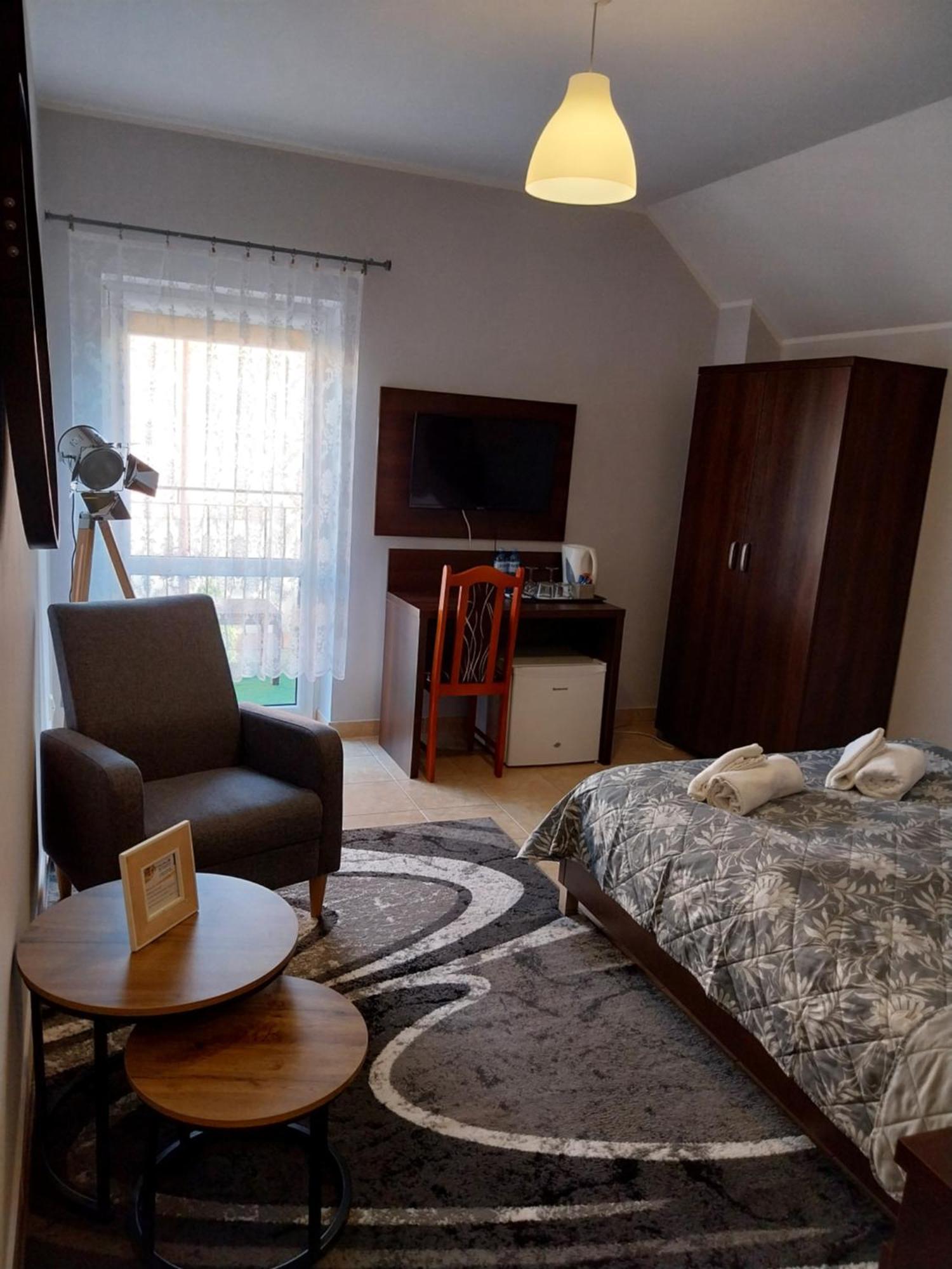 Bed and Breakfast Marmonoli Ustka Esterno foto