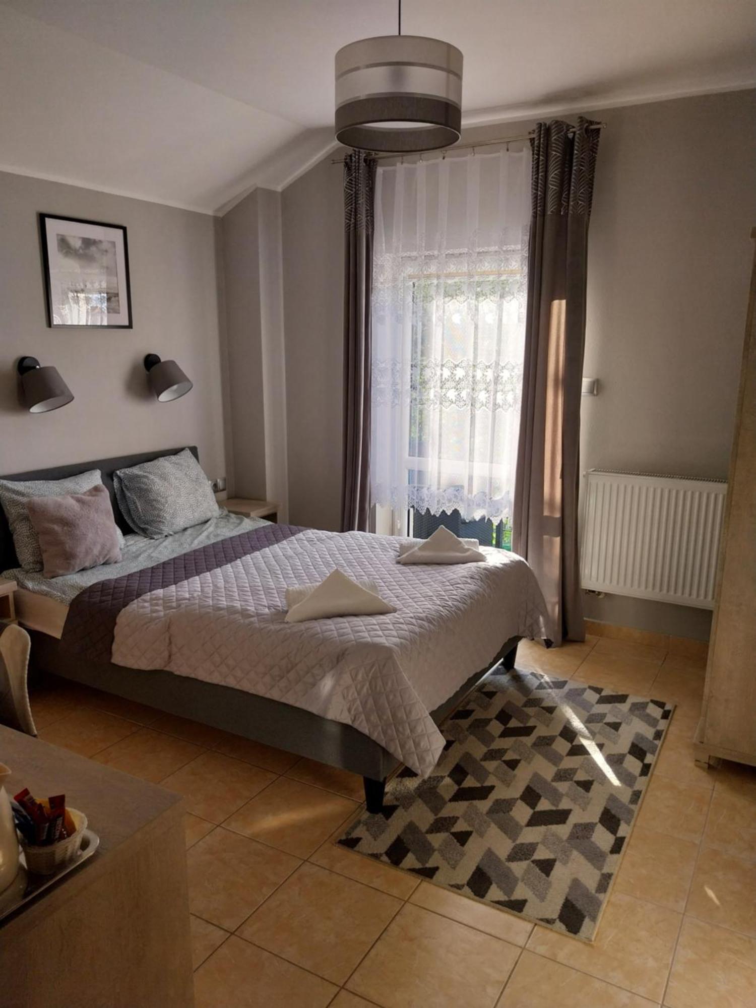 Bed and Breakfast Marmonoli Ustka Esterno foto