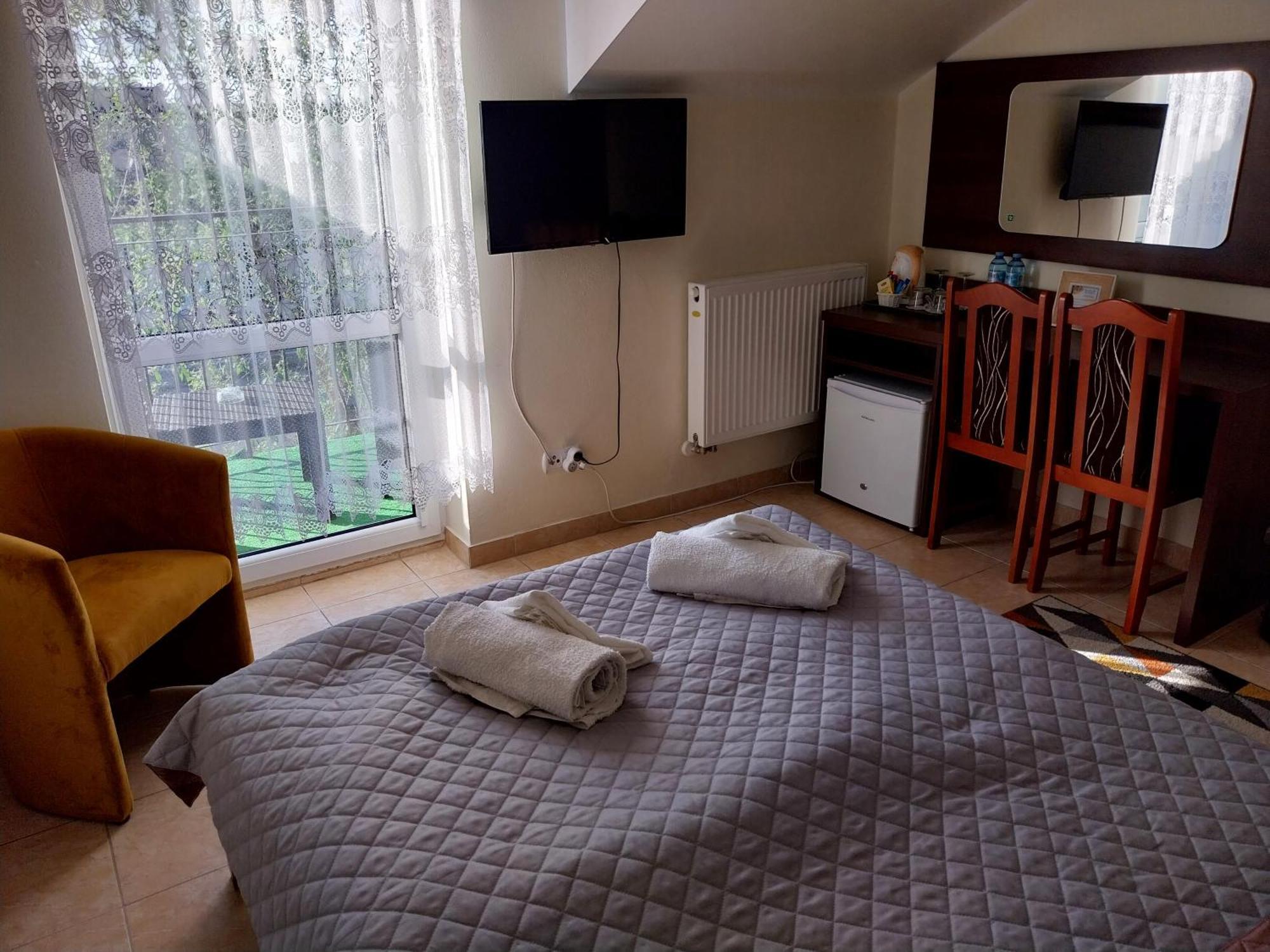 Bed and Breakfast Marmonoli Ustka Esterno foto