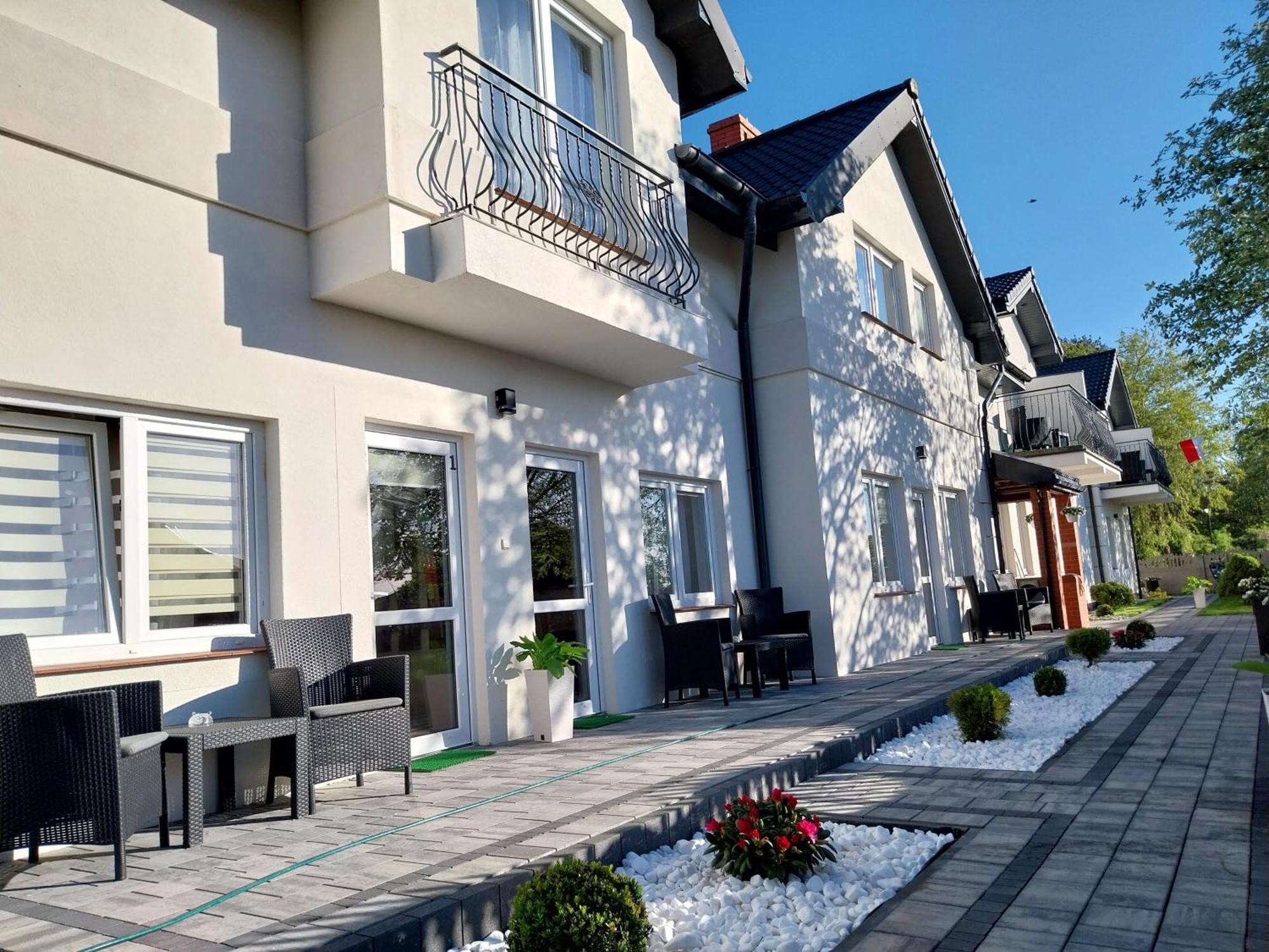 Bed and Breakfast Marmonoli Ustka Esterno foto